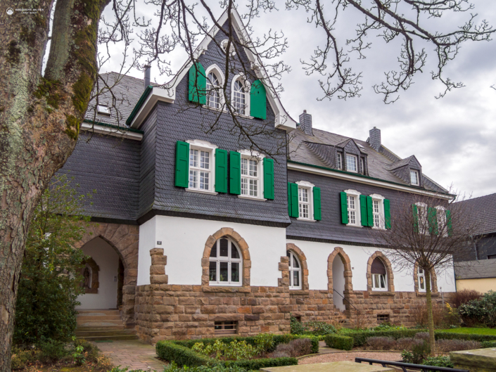 St. Suitbertus Pfarrhaus St. Suitbertus Pfarrhaus