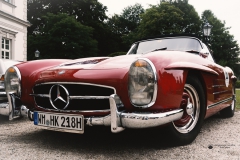 Roter Mercedes