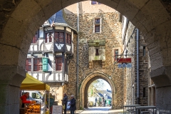 Schloss Burg Torbogen - Solingen